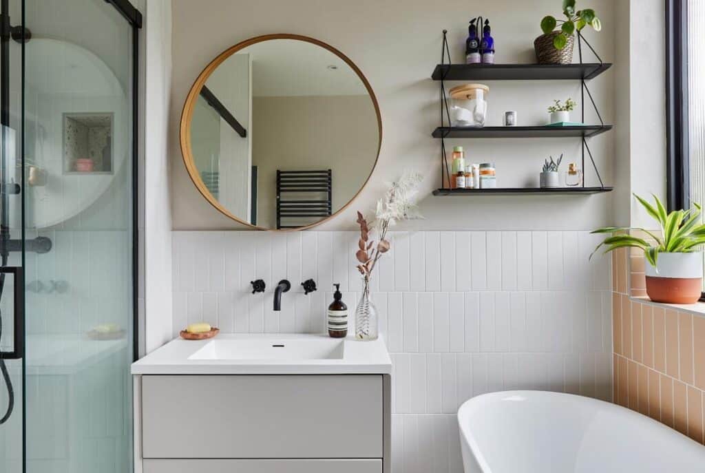 Small Bathroom