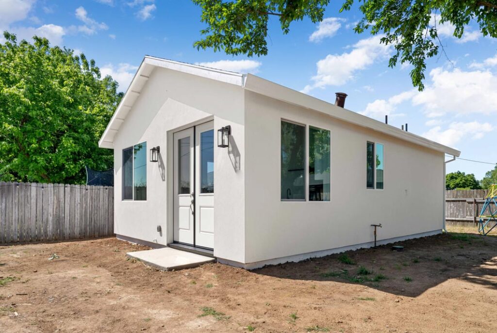 Innovative ADU Construction Solutions for Small Los Angeles Lots